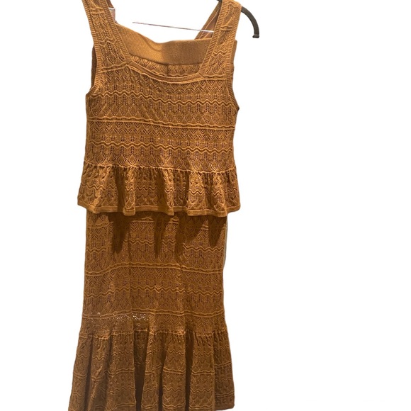 NWOT House of Harlow x Revolve 2 Piece Set Crochet Knit Top + Maxi Skirt Brown S - Picture 2 of 8